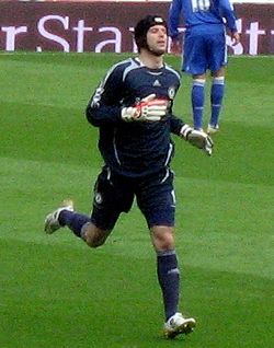 250px-Peter_Cech.jpg